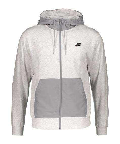 Nike Kapuzenjacken .